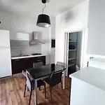 דירה Moderno Via Firenze 16, ויאסטה