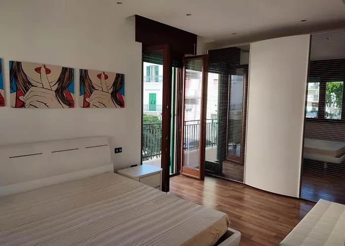 Daire Moderno Via Firenze 16,